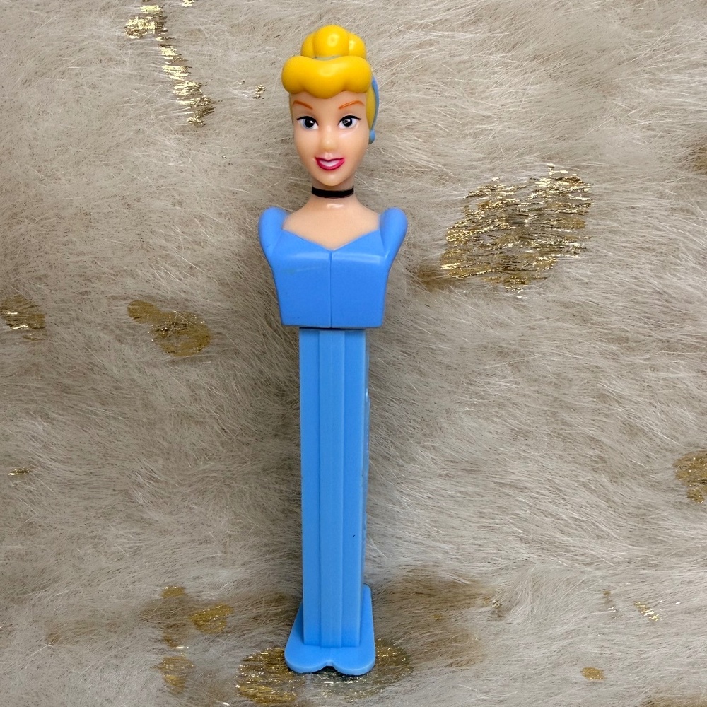 Vintage Disney Princess Cinderella Pez Dispenser Collectors Item‎ Girl Gift